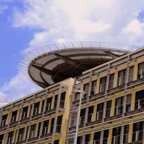 Helideck Landeplatz Klinik Vogelabwehr